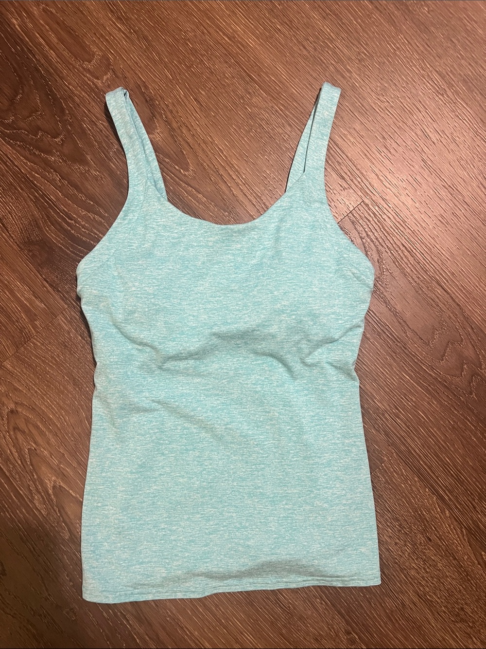 ALO Yoga Light Aqua Scoop Neck Tank